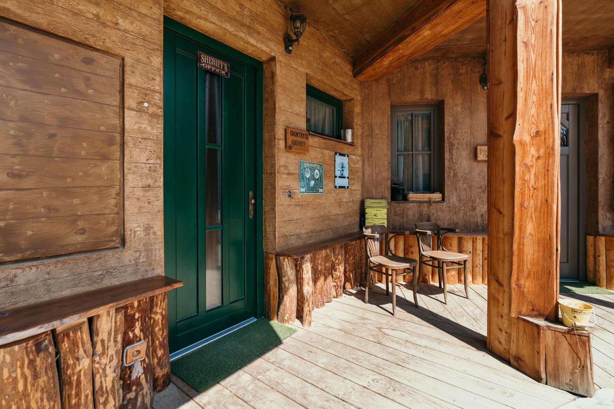 Ranch 13 - Western A Kone Nemsova Room photo