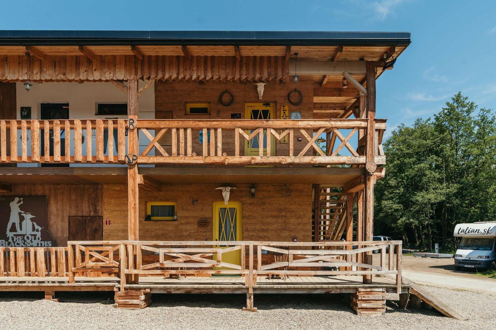 Ranch 13 - Western A Kone Nemsova Room photo
