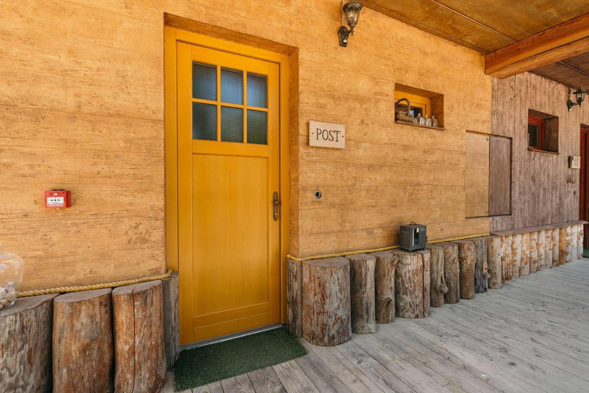 Ranch 13 - Western A Kone Nemsova Room photo